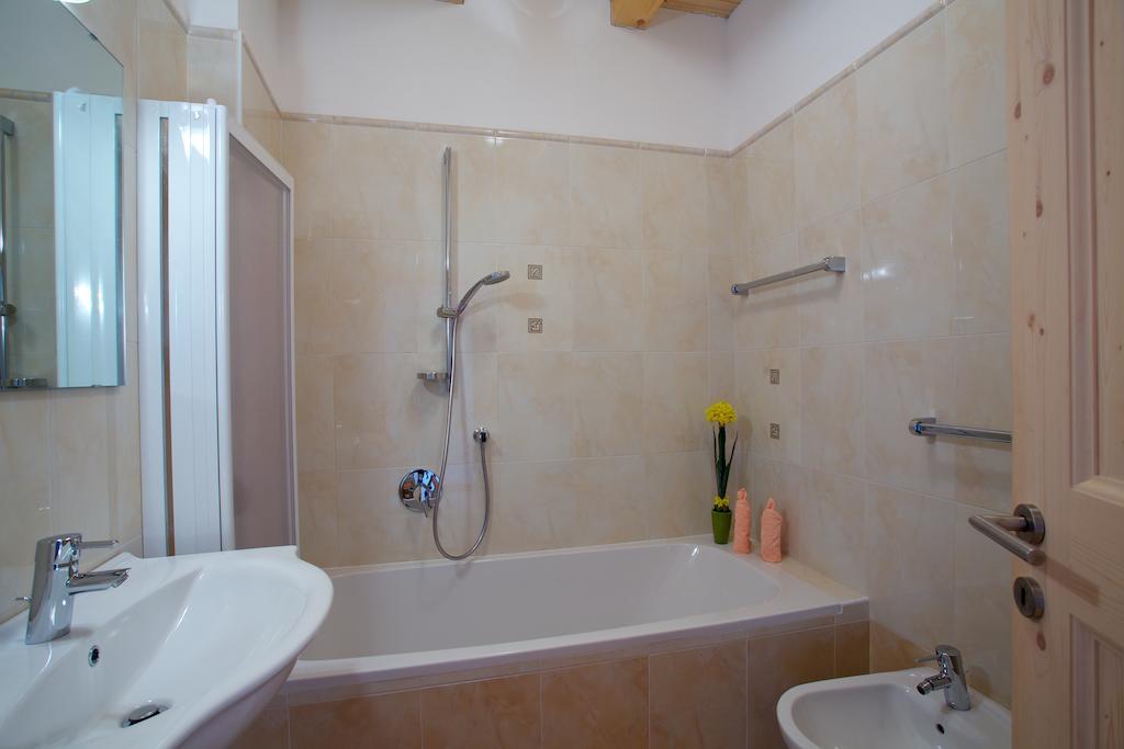 Angerle Hof Villa Nova Levante Room photo